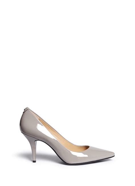 Michael Kors Nathalie high Flex pump pearl grey patent Stellito